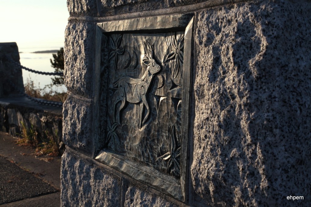 Chickawich detail Elliott