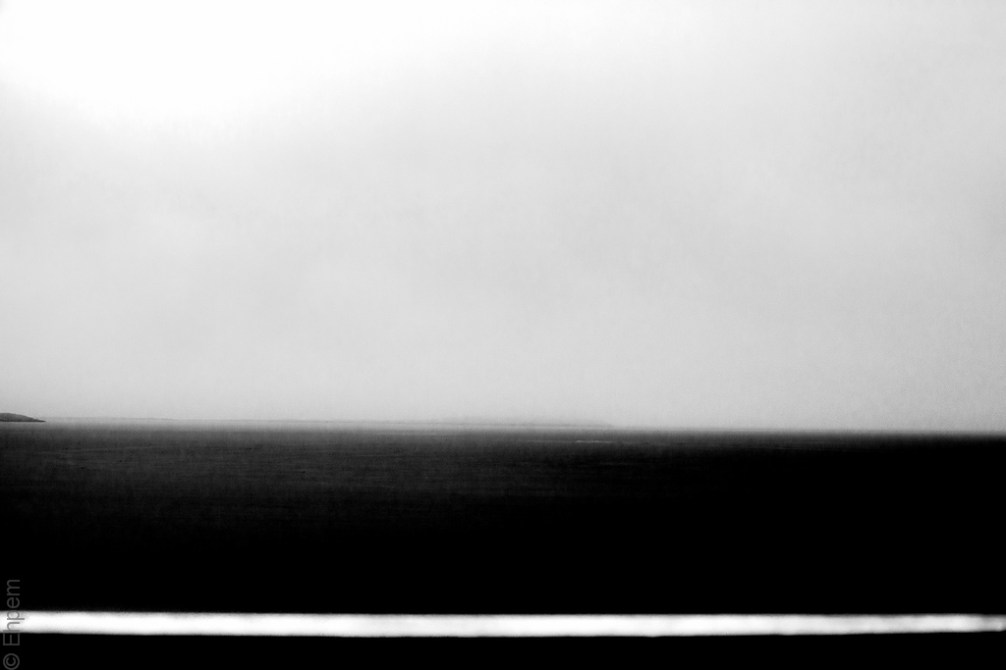 Horizontal Rail Black IMG_5877-Edit