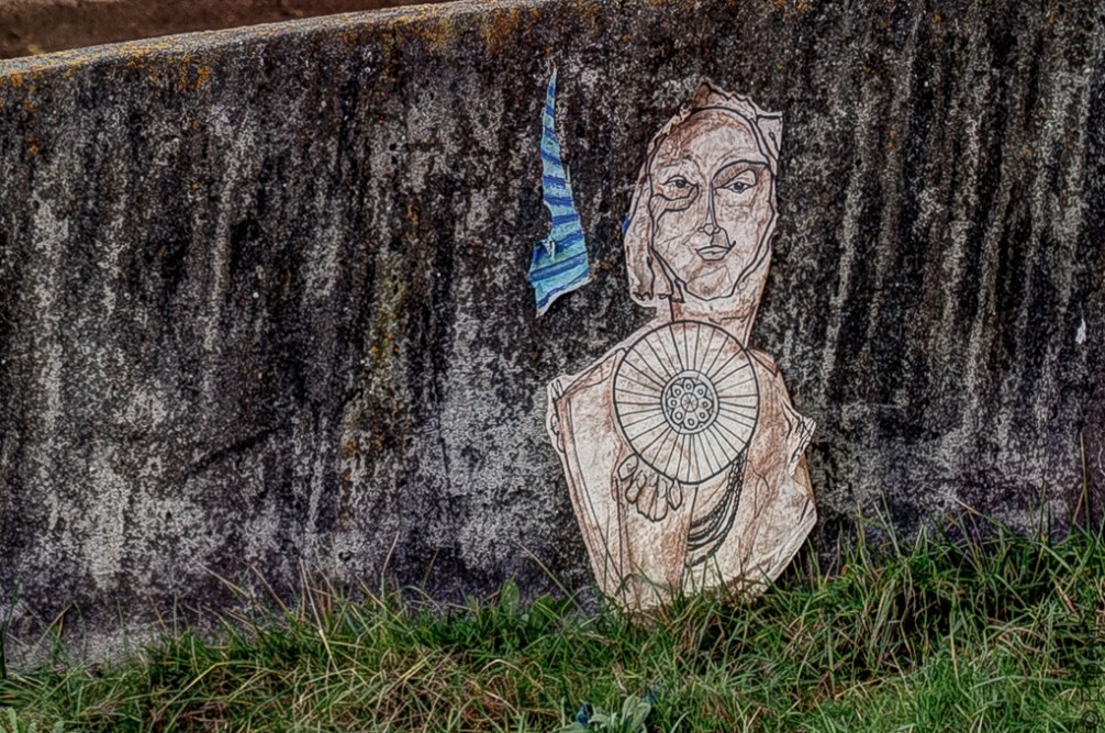 Paper graffiti detail partly decomposed IMG_7825_6_7-2